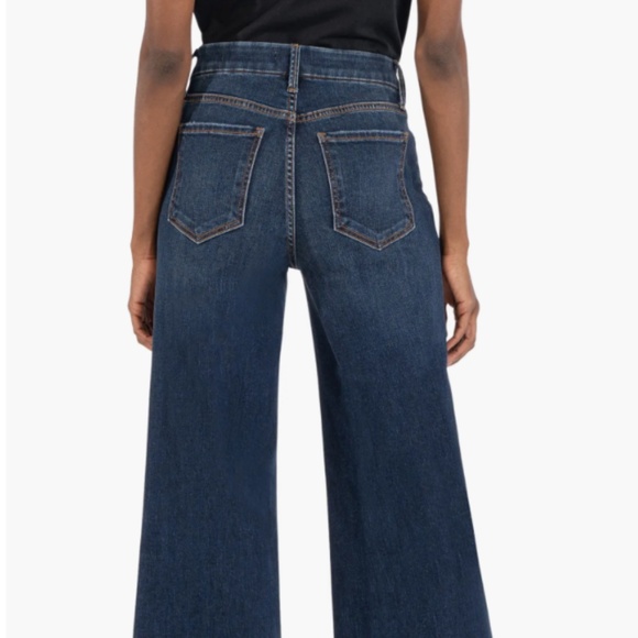 KUT Jeans - Meg Fab Ab High Waist Raw Hem Wide Leg - Size 6 - Picture 5 of 5